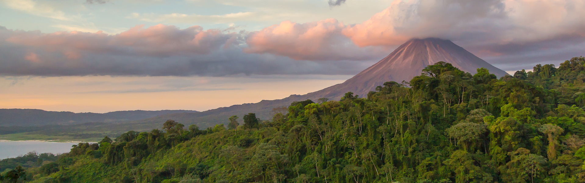 Excursión al volcán Arenal y aguas termales Baldi