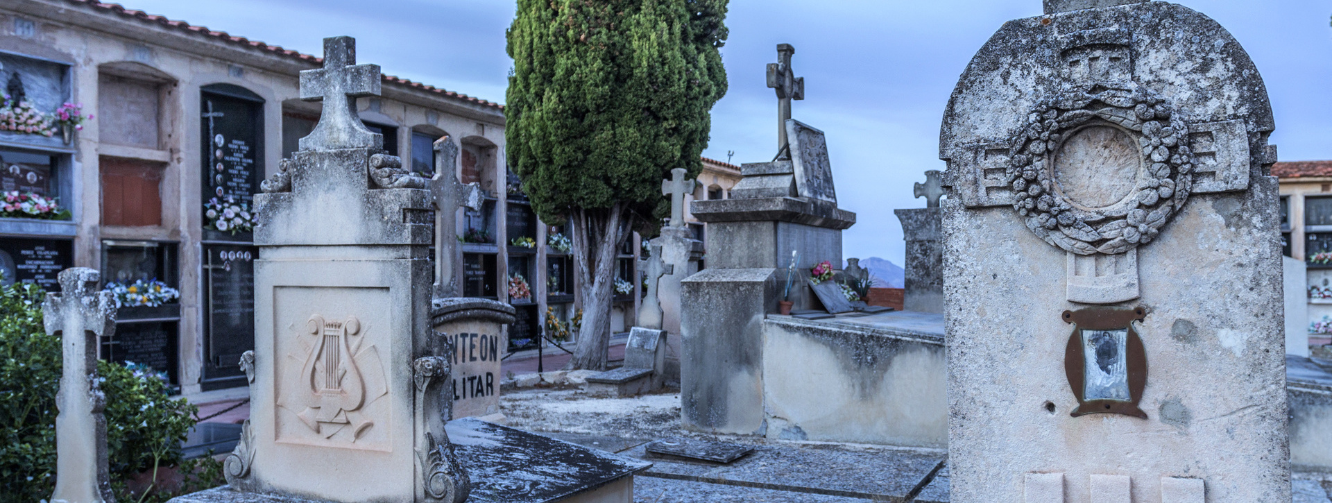 Tour guiado al Cementerio de Alcoy
