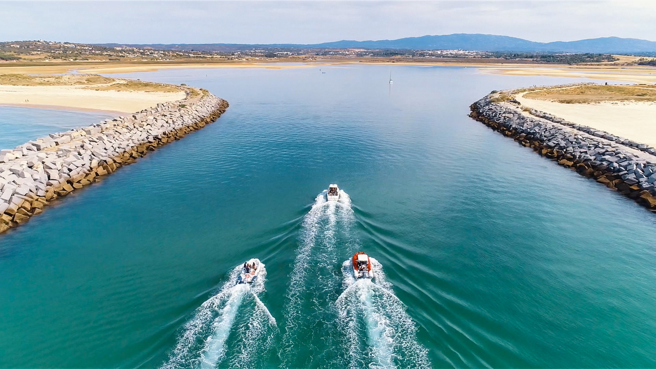Descubre la reserva natural del Alvor y la Cueva Benagil