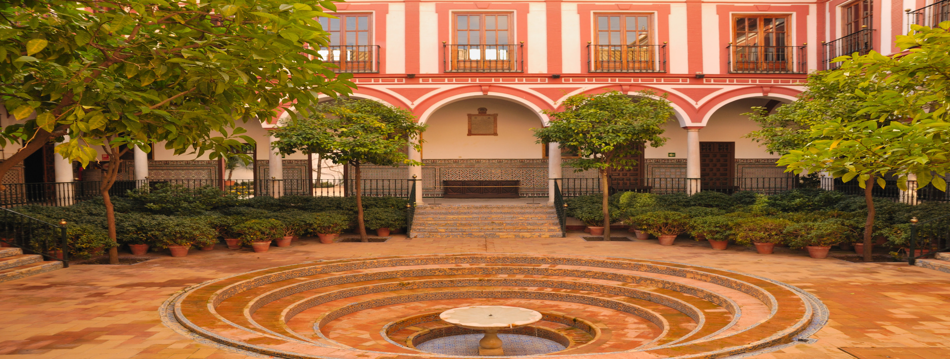 Visita al Hospital de los Venerables