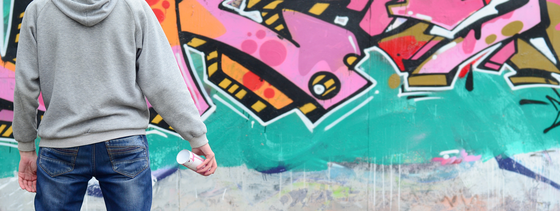 Taller privado de arte urbano + tour por la ciudad